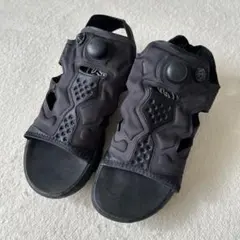 【美品】リーボック　インスタポンプヒューリー サンダル　26cm ブラック