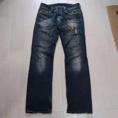 Diesel ダメージ加工 ストレートデニム