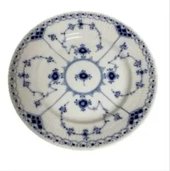 2025年最新】ロイヤルコペンハーゲン ブルーフルーテッド ハーフレース