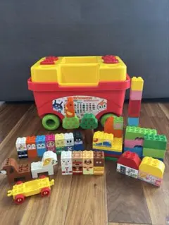 Item thumbnail for item 4d79f9c7-ae8a-4bb3-bfb7-a5a844788fff