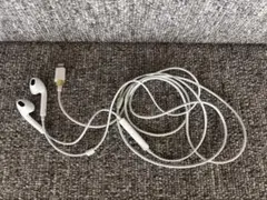 iPhone純正イヤホン　音出ます・音量調整不可ジャンクのサムネイル