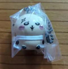 ちいかわ　マスコットつきビスケット　ラッコ