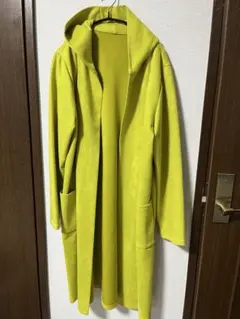 フード付きロングコート　イエロー