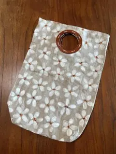 新品未使用　花柄リバーシブルトートバッグ（レザーリングハンドル付き）