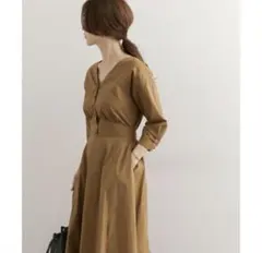 URBAN RESEARCH DOORS ワンピース 長袖　フリーサイズ