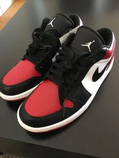 Nike Air Jordan 1 Low 赤黒白 スニーカー