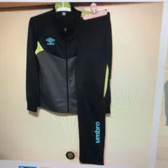 umbro アンブロトラックジャケット 上下セット　サイズL ブラック