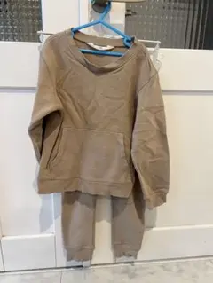 H&M ベージュ トレーナー セットアップ