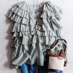 美品✨イエナ ラブークル ラッフル フリルブラウス コットンシフォン シャツのサムネイル