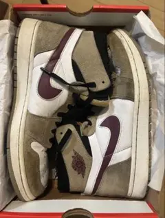 NIKEエアジョーダン1