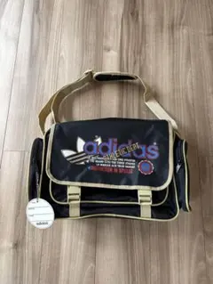 Item thumbnail for item dcec52fd-545b-46b1-a38c-2e531cd59284