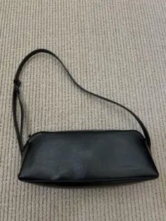 zara 黒　バッグのサムネイル