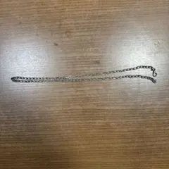 シルバー金属製チェーンネックレス