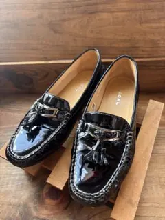 リーガル　エナメルタッセルローファー