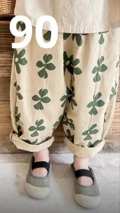 ビッグフラワー　パンツ クリーム×グリーン 花柄