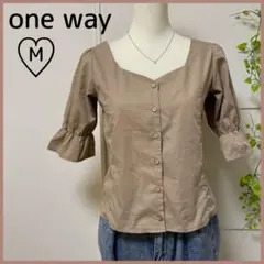 one wayスクエアネック バックレースアップブラウス キャンディースリーブ