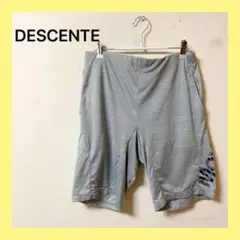 ☆DESCENTEグレー メッシュショートパンツ サイドポケット付きサイズOのサムネイル