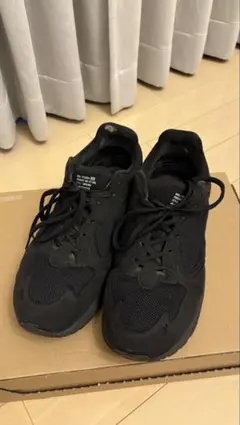 Steven Alan Moon Star ブラック　スニーカーのサムネイル