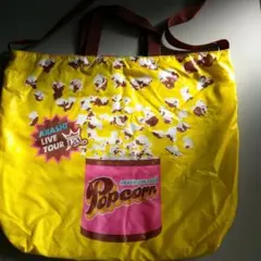 嵐のポップコーン柄のバック