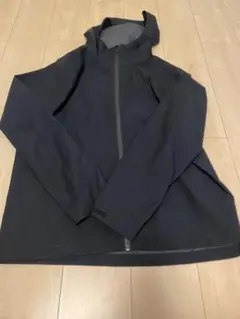 ブロックテックパーカ　ユニクロ　ブラック　XL マウンテンパーカー