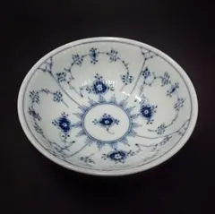 ロイヤルコペンハーゲン ブルーフルーテッドボウル NO.575 15cm - メルカリ