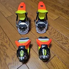 中古品　LOOK PIVOT 　P12　モーグル用　ビンディング WTR対応 スキー ビンディング LOOK PIVOT P12 中古品 LOOK PIVOT P12