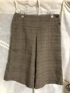 新品・未使用！パンツ　キュロット　ガウチョパンツ　カジュアルパンツ