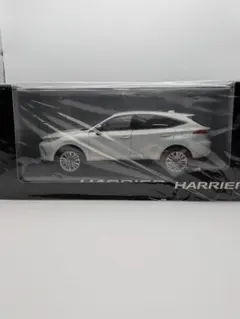 トヨタ 新型ハリアー（80系） カラーサンプルミニカー - メルカリ