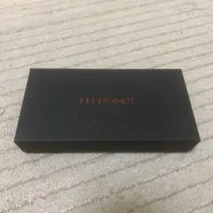ELLE PLANETE ブラックレザー長財布