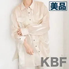 【美品】KBF ドロストデザインシアーシャツ　アイボリー　ケービーエフのサムネイル