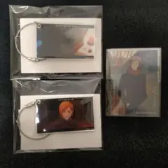 呪術廻戦　2連アクリルキーホルダー　虎杖悠二　釘崎野薔薇