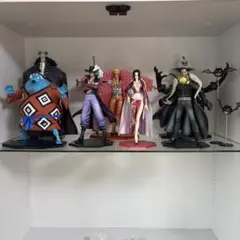 王下七武海　7体セット pop ワンピースフィギュアのサムネイル