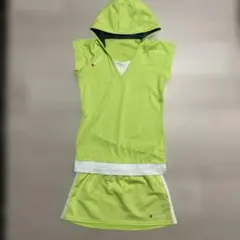 BABOLAT ライムグリーン フード付きテニスウェアセットアップ
