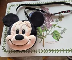 ミッキーマウス 耳付きポーチ