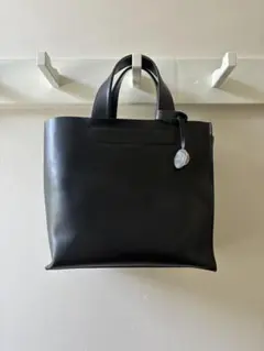 FURLA フルラ レザー トートバッグ 黒のサムネイル