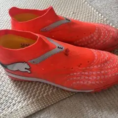 1時間着用‼️PUMA フューチャー8 グローイングレッド 27.5cm