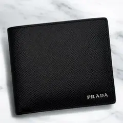2025年最新】プラダ 二つ折り 財布の人気アイテム - メルカリ