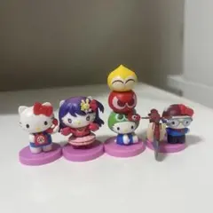 ハローキティ　コラボレーション　チョコエッグ