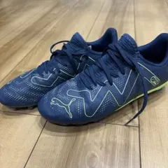 プーマ　サッカースパイク　23.5cm