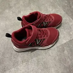 New Balance レッド スニーカー マジックテープ
