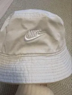 Item thumbnail for item 15cdec3b-8b5c-41dc-9e76-a887f3e44807