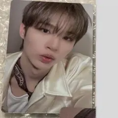 Item thumbnail for item 9b704b0e-ae94-4292-bac1-a81401b2756e