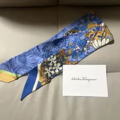フェラガモ シルク 花柄 リボンスカーフ イタリア製 - メルカリ