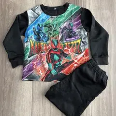 仮面ライダーゼッツ パジャマ 上下セット　光るパジャマ