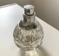 JIMMY CHOO オードトワレ 40ml 香水　ジミーチュウのサムネイル