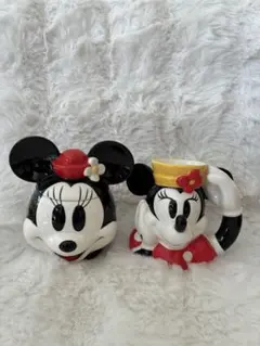 ミニーマウス マグカップ 2セット　ディズニー　陶器