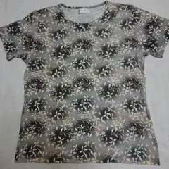 美品　花柄Ｔシャツ