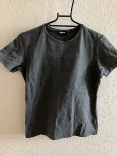 ユニクロ　Ｔシャツ　グレー