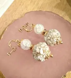 ホワイトモザイクシェルピアス/イヤリング(16KGP)