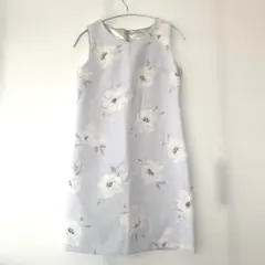 美品 ビーラディエンス 花柄ワンピース 水色